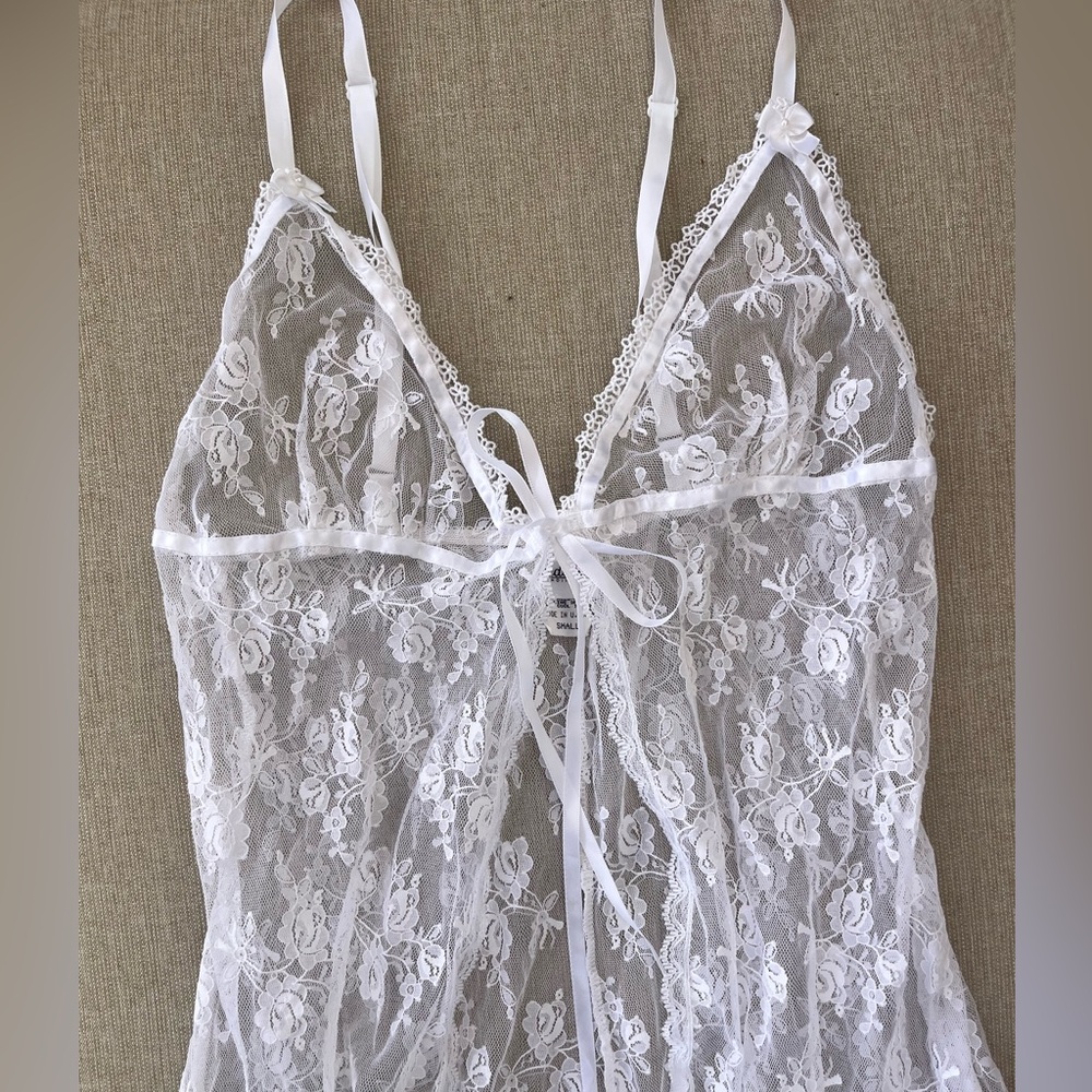 Frederick's of Hollywood White Sheer Lace Chemise Nightie